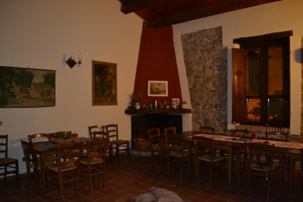 Agriturismo Malena Amica Eksteriør billede